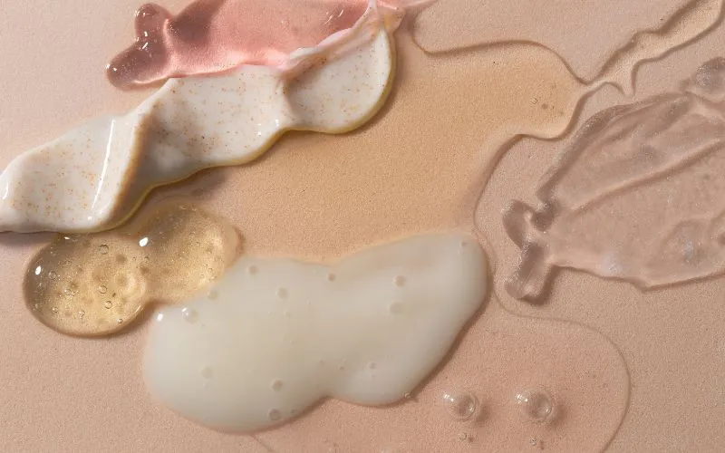 Les différentes textures des produits qui composent la routine